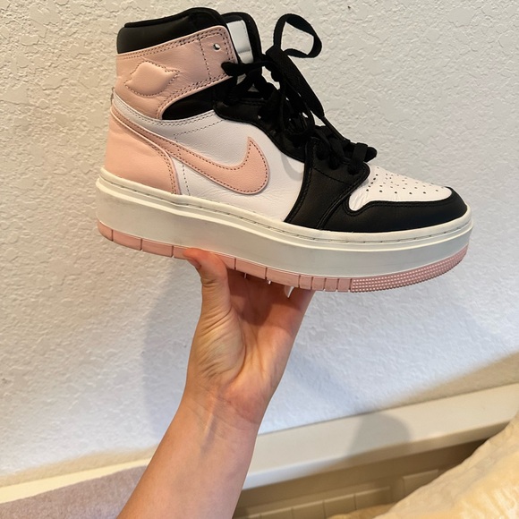 Nike Air Jordans - Picture 4 of 5